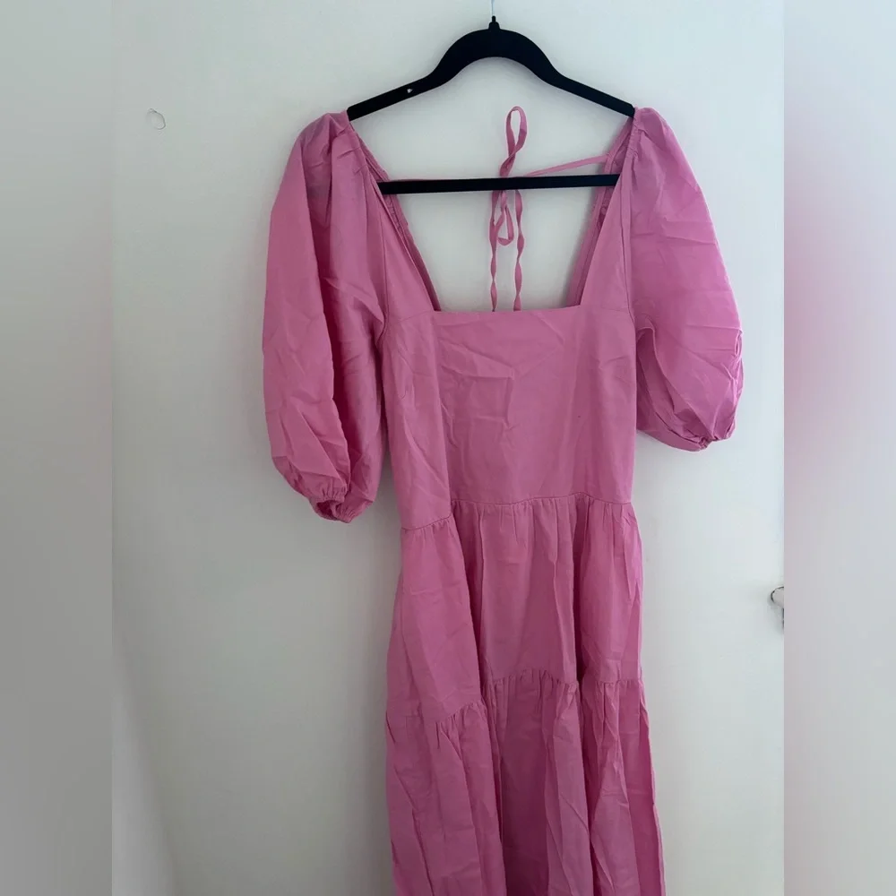 Moon River Pink Open Back Puff Sleeve Midi Dress - Picture 6 of 12